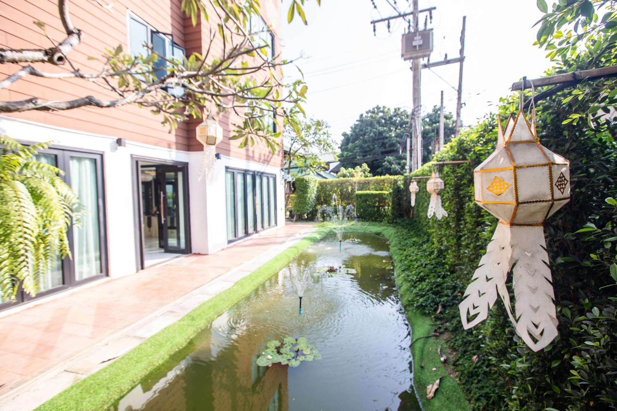 The Experience Walking Street Chiang Mai Ξενοδοχείο Εξωτερικό φωτογραφία