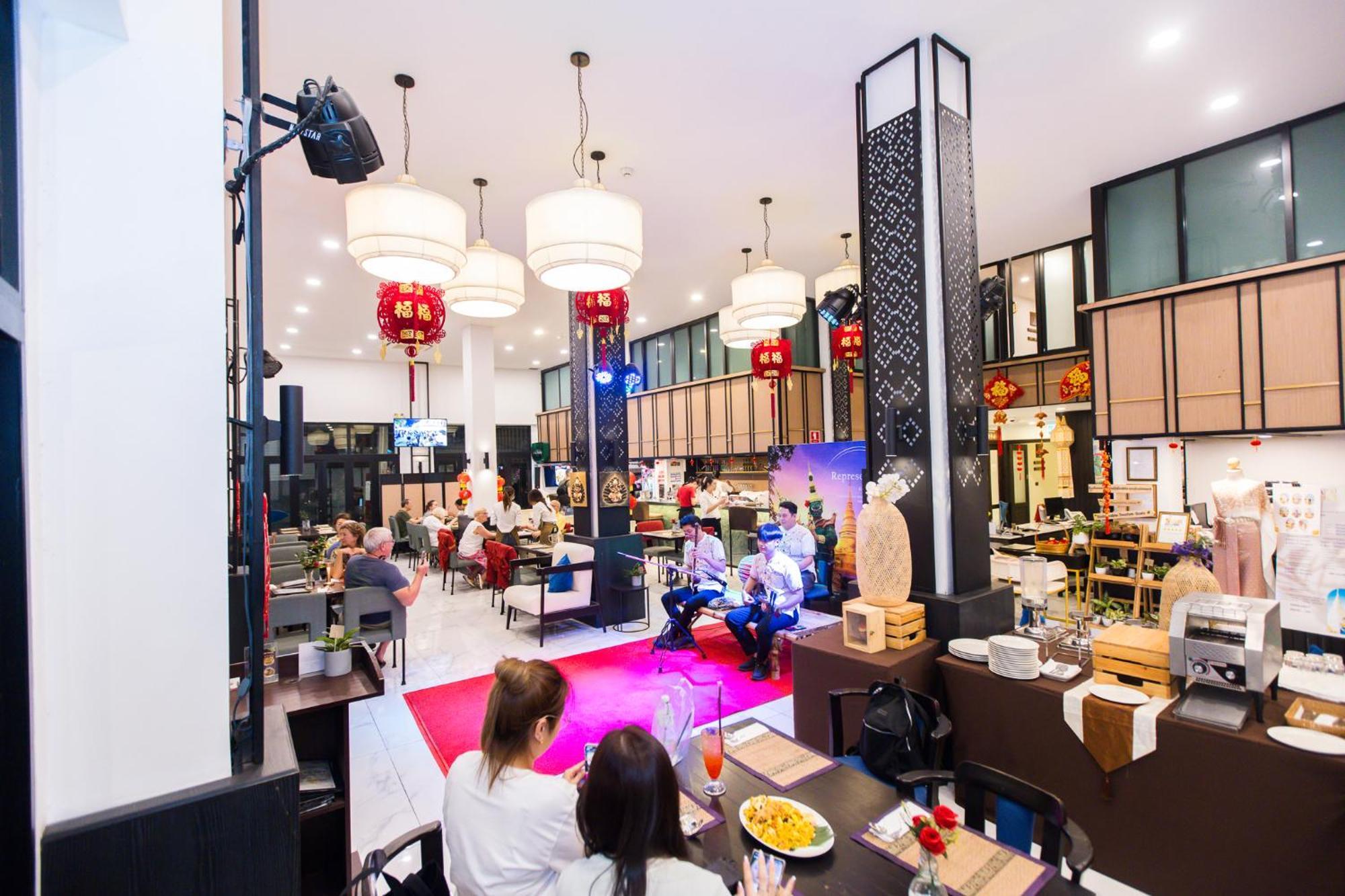 The Experience Walking Street Chiang Mai Ξενοδοχείο Εξωτερικό φωτογραφία