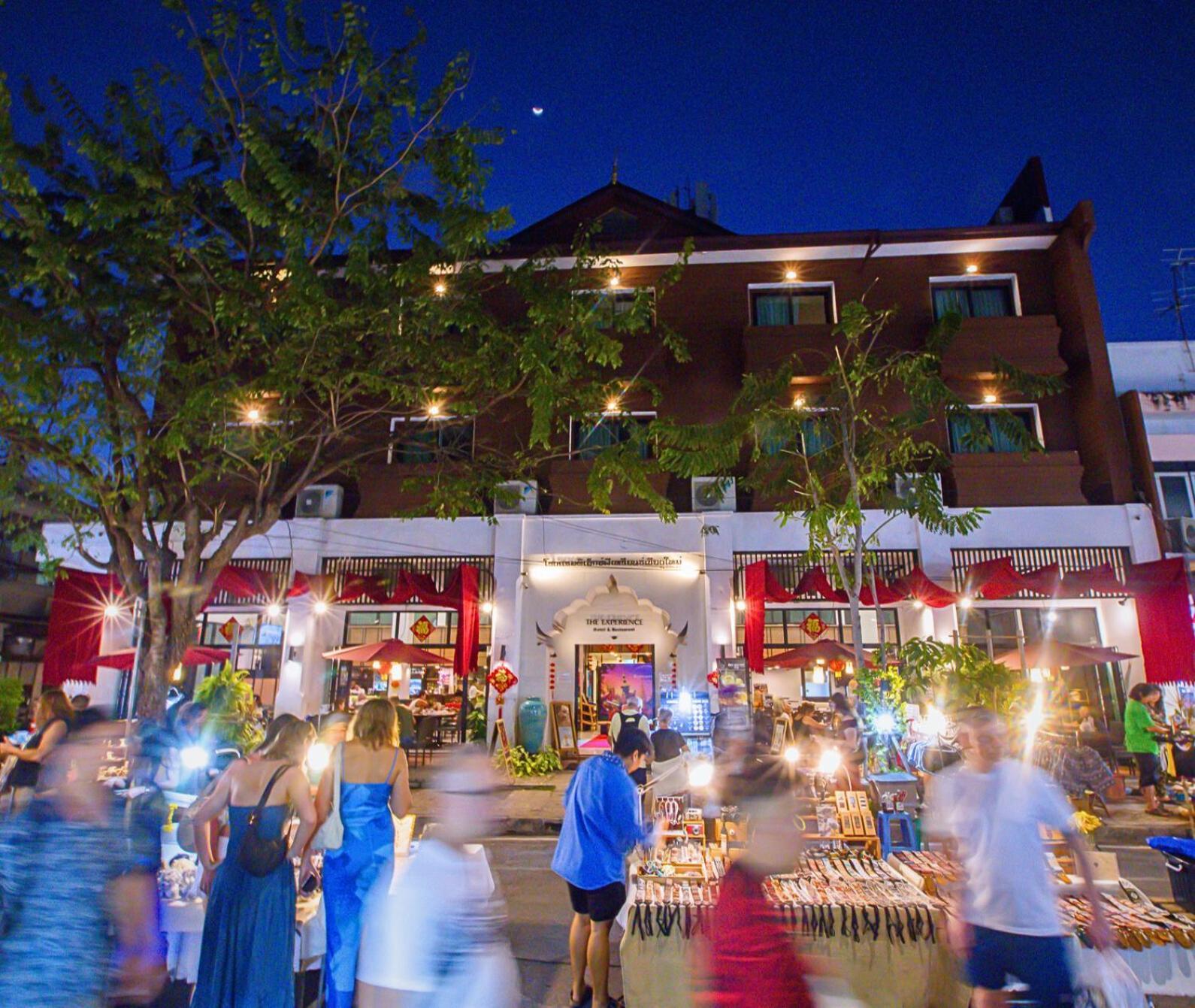 The Experience Walking Street Chiang Mai Ξενοδοχείο Εξωτερικό φωτογραφία
